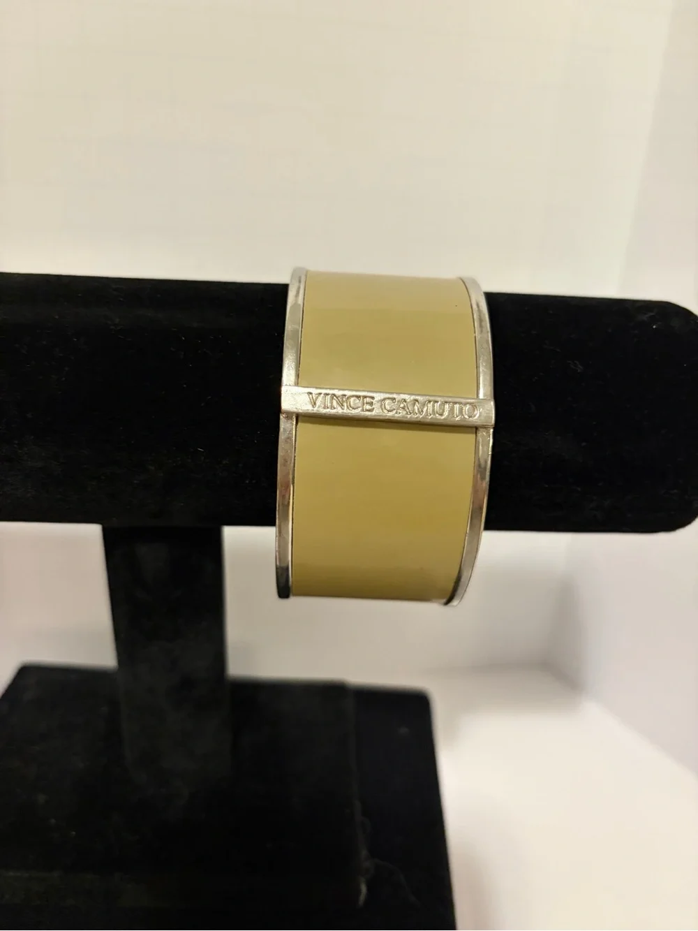 Vince Camaro Women’s Bracelet Bangle Cuff Putty Gray & Silver Logo